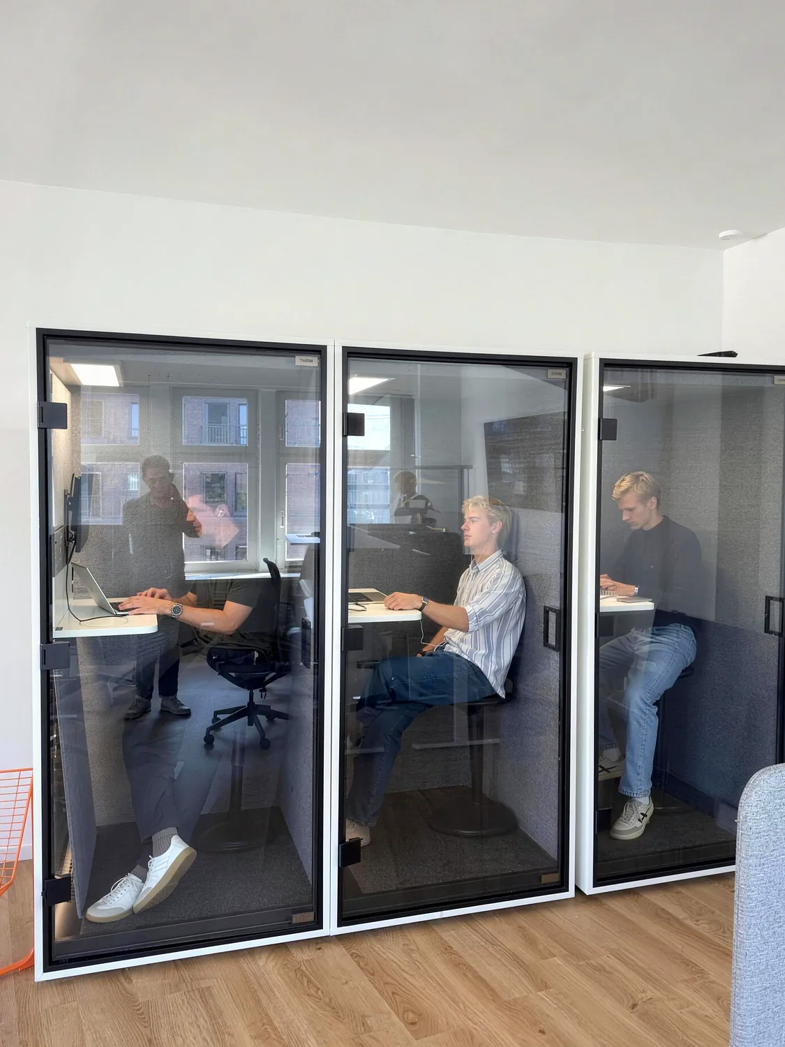 Telefonboxen im Büro
